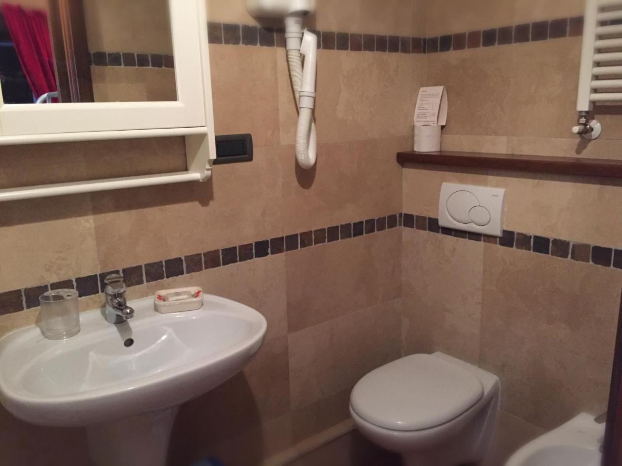 Casa Benassi ,Room&Suite , Con Zona Benessere Riolunato Eksteriør billede